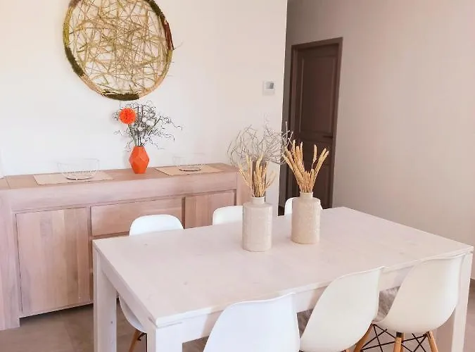 Prázdninový dům Charmante Dans Un Village Paisible Aux Portes D'uzes Et Des Cevennes *